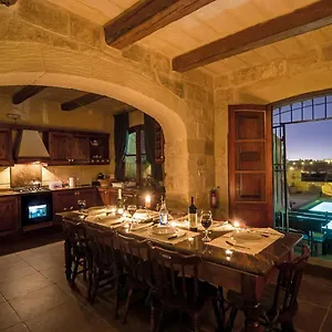  Villa Blueberry Hills Malta